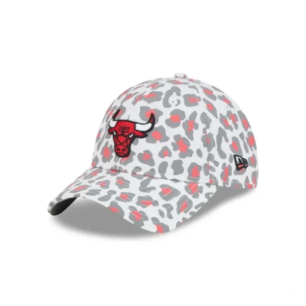 Best Chicago Bulls Active Animal Print Womens 9TWENTY Adjustable Hat - KTGCaps - Baseball caps for various teams, purchased online at a discount