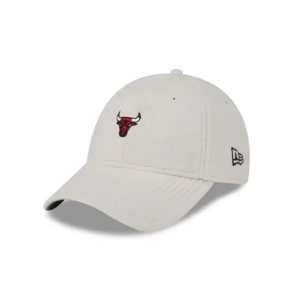 Fashion Chicago Bulls Cozy Womens 9FORTY Adjustable Hat - KTGCaps - Baseball caps for various teams, purchased online at a discount