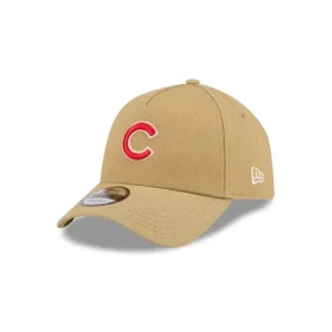 Shop Chicago Cubs Logo Essentials Khaki 9FORTY AFrame Snapback Hat - KTGCaps - Baseball caps for various teams, purchased online at a discount