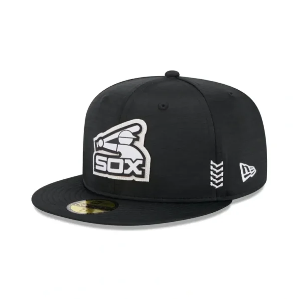 Outlet Chicago White Sox 2024 Clubhouse Black 59FIFTY Fitted Hat - KTGCaps - Baseball caps for various teams, purchased online at a discount