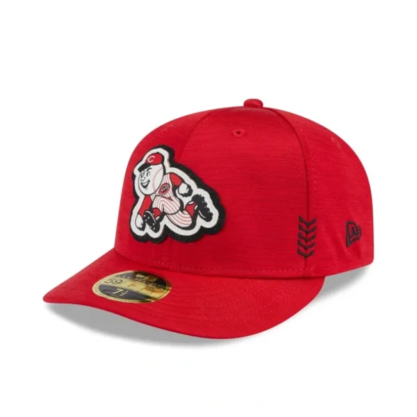 Discount Cincinnati Reds 2024 Clubhouse Low Profile 59FIFTY Fitted Hat - KTGCaps - Baseball caps for various teams, purchased online at a discount