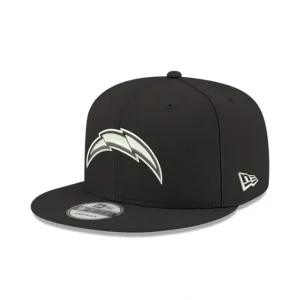 Caps* Los Angeles Chargers Black and White 9FIFTY Snapback Hat - KTGCaps - Baseball caps for various teams, purchased online at a discount