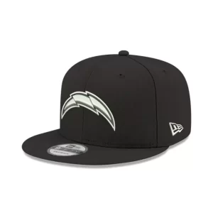 Caps* Los Angeles Chargers Black and White 9FIFTY Snapback Hat - KTGCaps - Baseball caps for various teams, purchased online at a discount