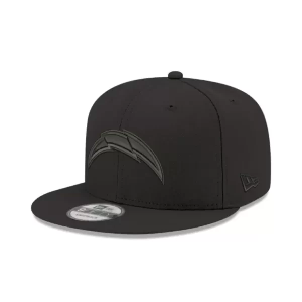 Caps* Los Angeles Chargers Black On Black 9FIFTY Snapback Hat - KTGCaps - Baseball caps for various teams, purchased online at a discount