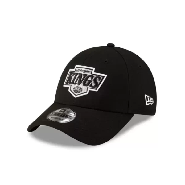 Caps* Los Angeles Kings Black 9FORTY Adjustable Hat - KTGCaps - Baseball caps for various teams, purchased online at a discount