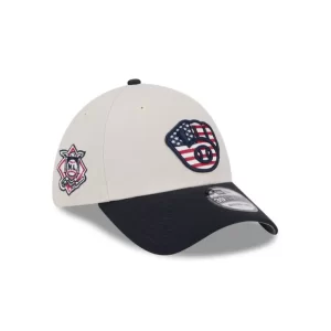 Caps* Milwaukee Brewers Independence Day 2024 39THIRTY Stretch Fit Hat - KTGCaps - Baseball caps for various teams, purchased online at a discount