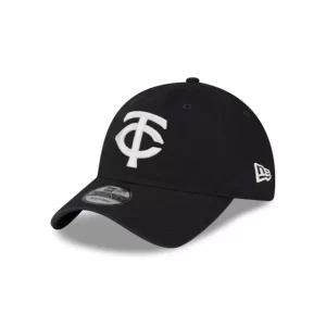 Caps* Minnesota Twins Navy Core Classic 9TWENTY Adjustable Hat - KTGCaps - Baseball caps for various teams, purchased online at a discount