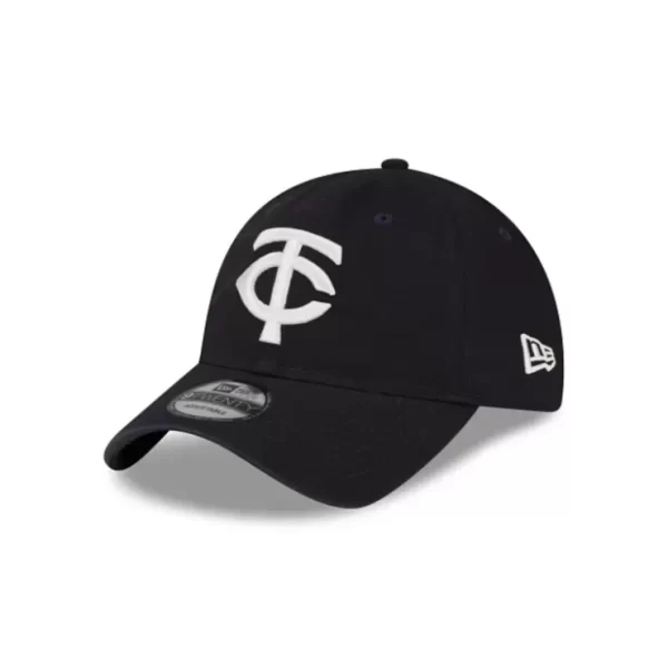 Caps* Minnesota Twins Navy Core Classic 9TWENTY Adjustable Hat - KTGCaps - Baseball caps for various teams, purchased online at a discount